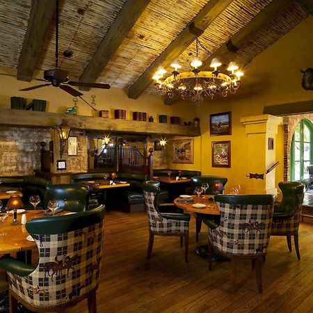 Harris Ranch Inn And Restaurant Huron Dış mekan fotoğraf